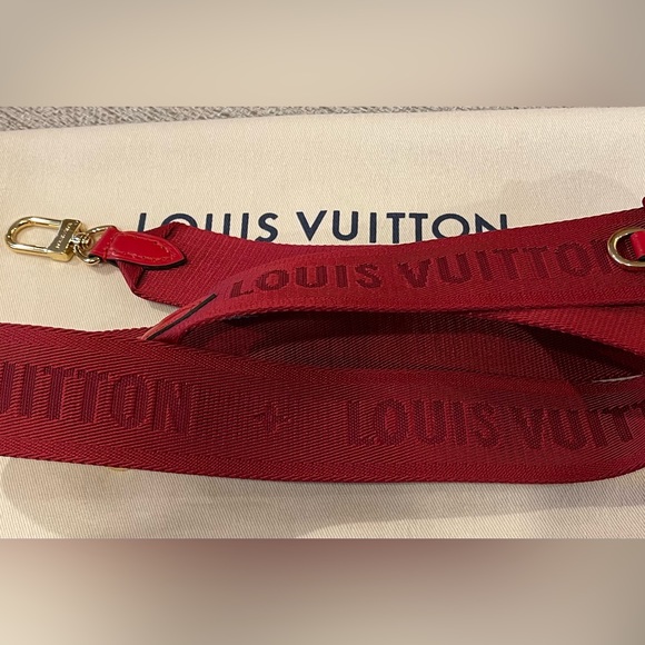 SOLD Louis Vuitton Multi Pochette Red Bandouliere - Picture 9 of 15